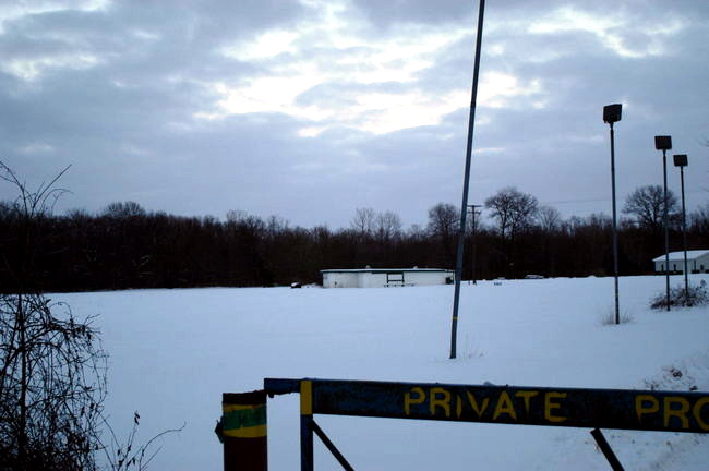 Seaway Drive-In Theatre - January 2004 Photo (newer photo)
